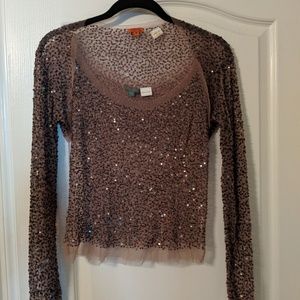 🥂Stunning sequinned sheer tank and shrug